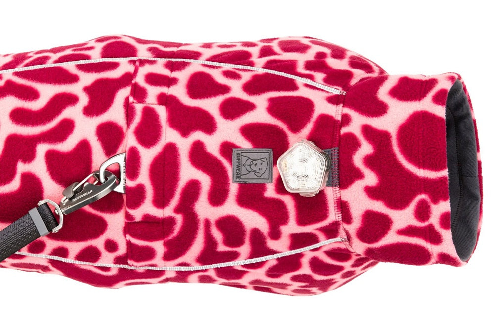 Ruffwear Climate Changer Fleecemantel Berry Lava – Ansicht 2