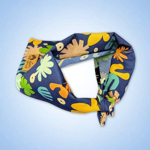 Hundebandana Deep Agua von Goofy Goldens – Ansicht 3