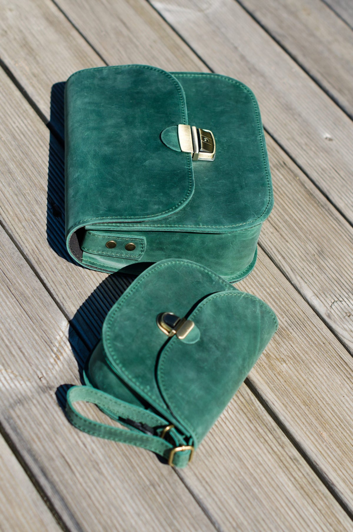 Satteltasche aus Leder in Grün – Ansicht 7