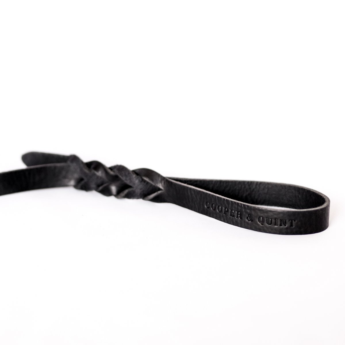 Geflochtene Lederleine TWISTED in Schwarz von Cooper & Quint