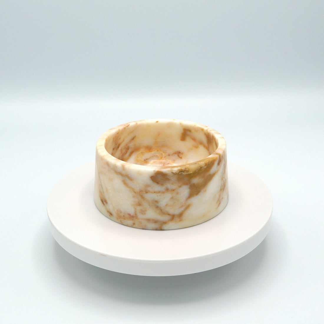 Hundenapf aus Marmor in Calacatta-Gold von Studio Animaux
