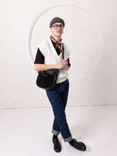 Lederhandtasche STELLA in Schwarz – Ansicht 2