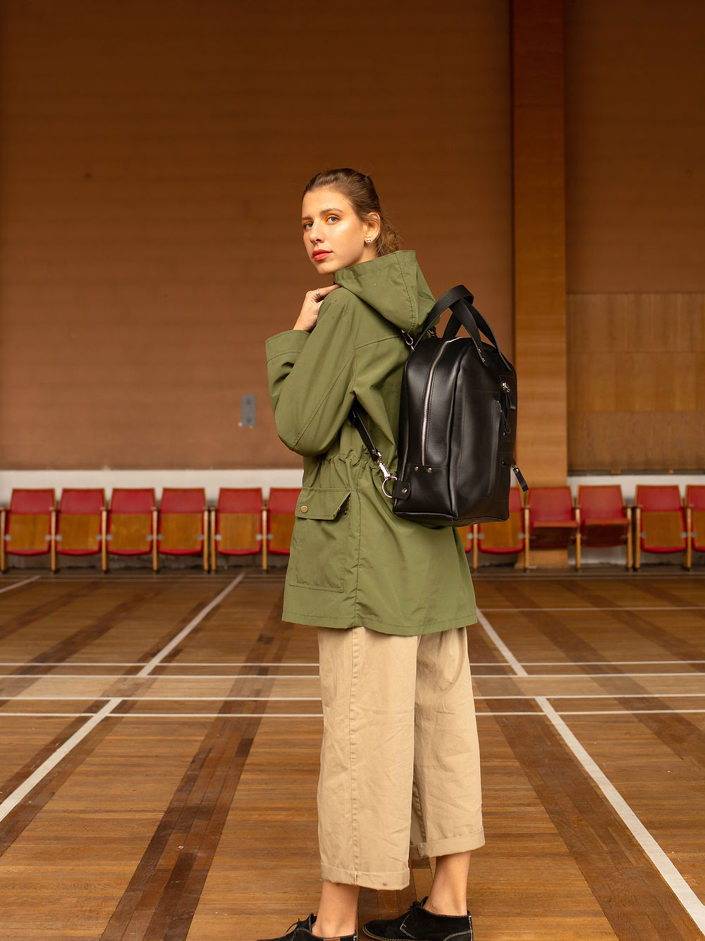 Lederrucksack GORDON in Schwarz – Ansicht 3