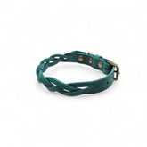 Geflochtenes Lederhalsband TWISTED in Grün von Cooper & Quint