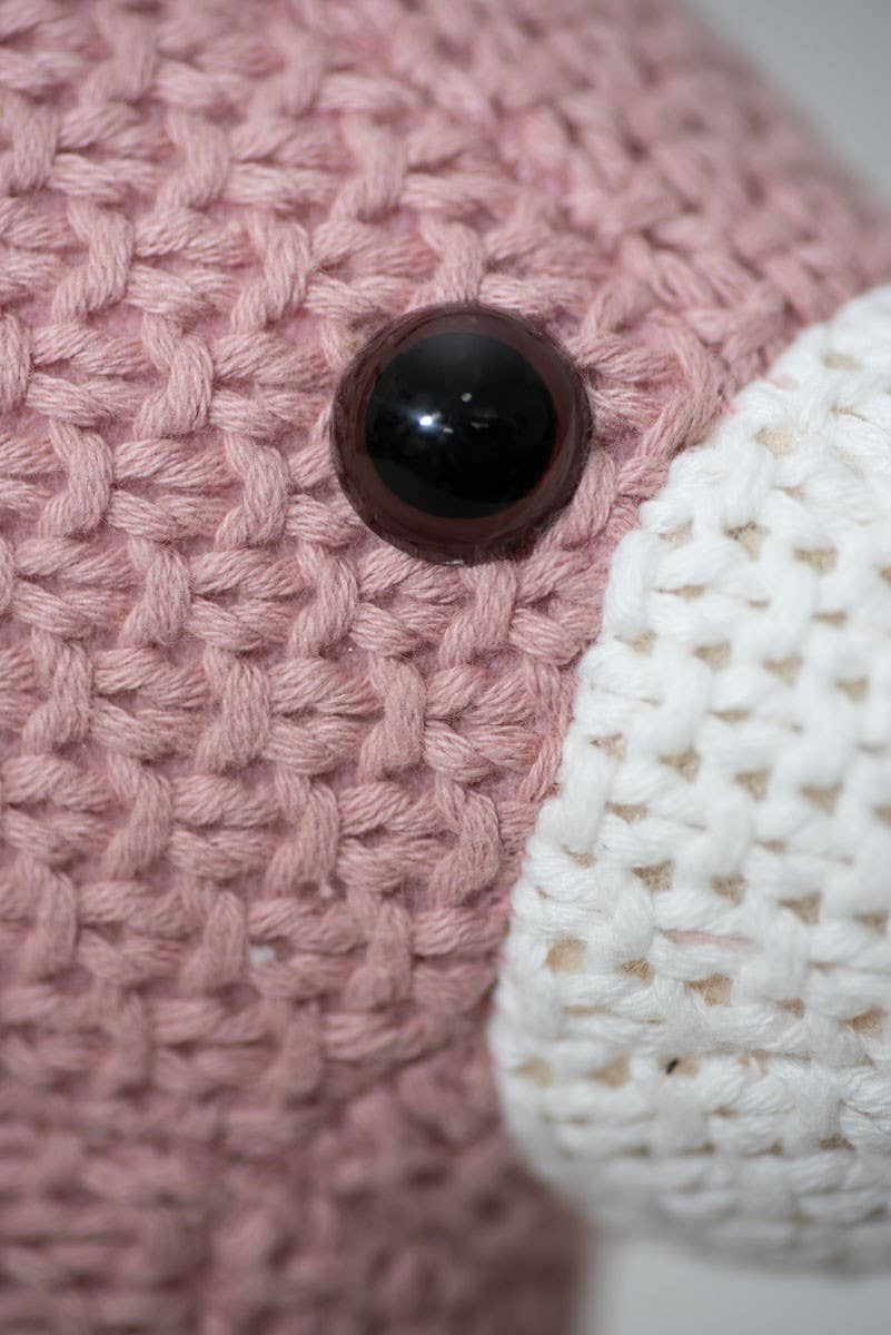 Gehäkeltes Stofftier Reh in Rosa von Crochetts – Ansicht 4