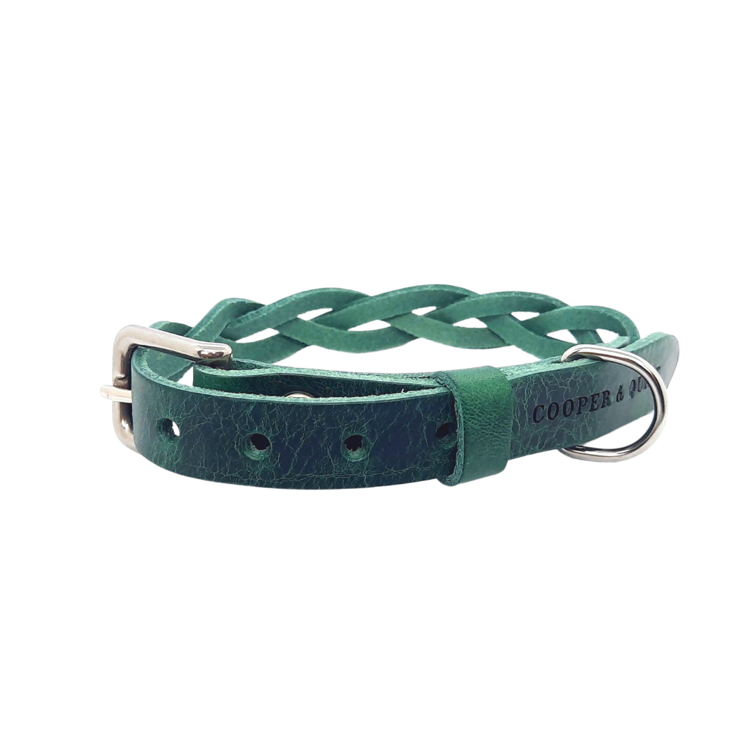 Geflochtenes Lederhalsband TWISTED in Grün von Cooper &amp; Quint