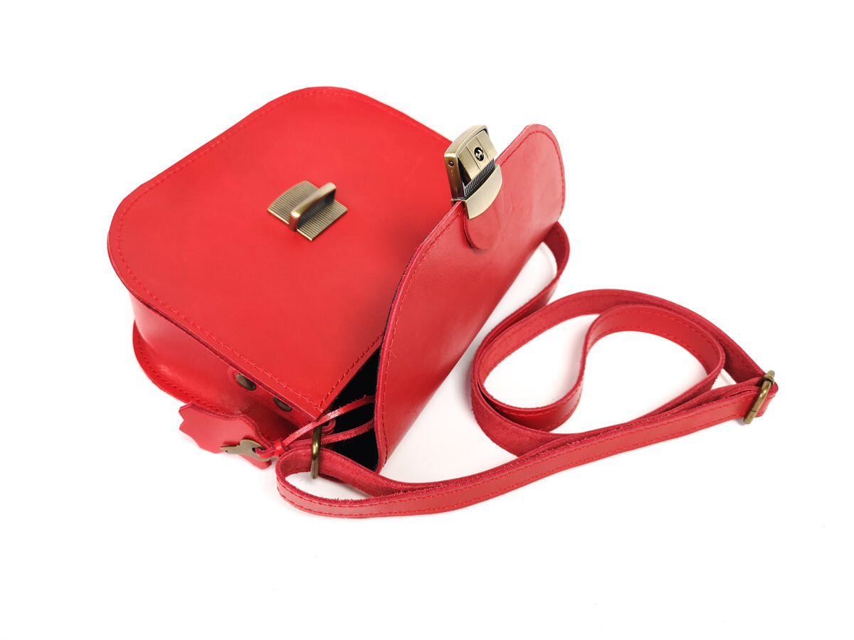 Satteltasche aus Leder in Rot – Ansicht 8