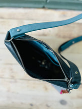 Crossbody Ledertasche TOURIST – Ansicht 6