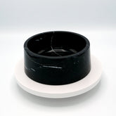 Hundenapf aus Marmor in Nero Marquina von Studio Animaux