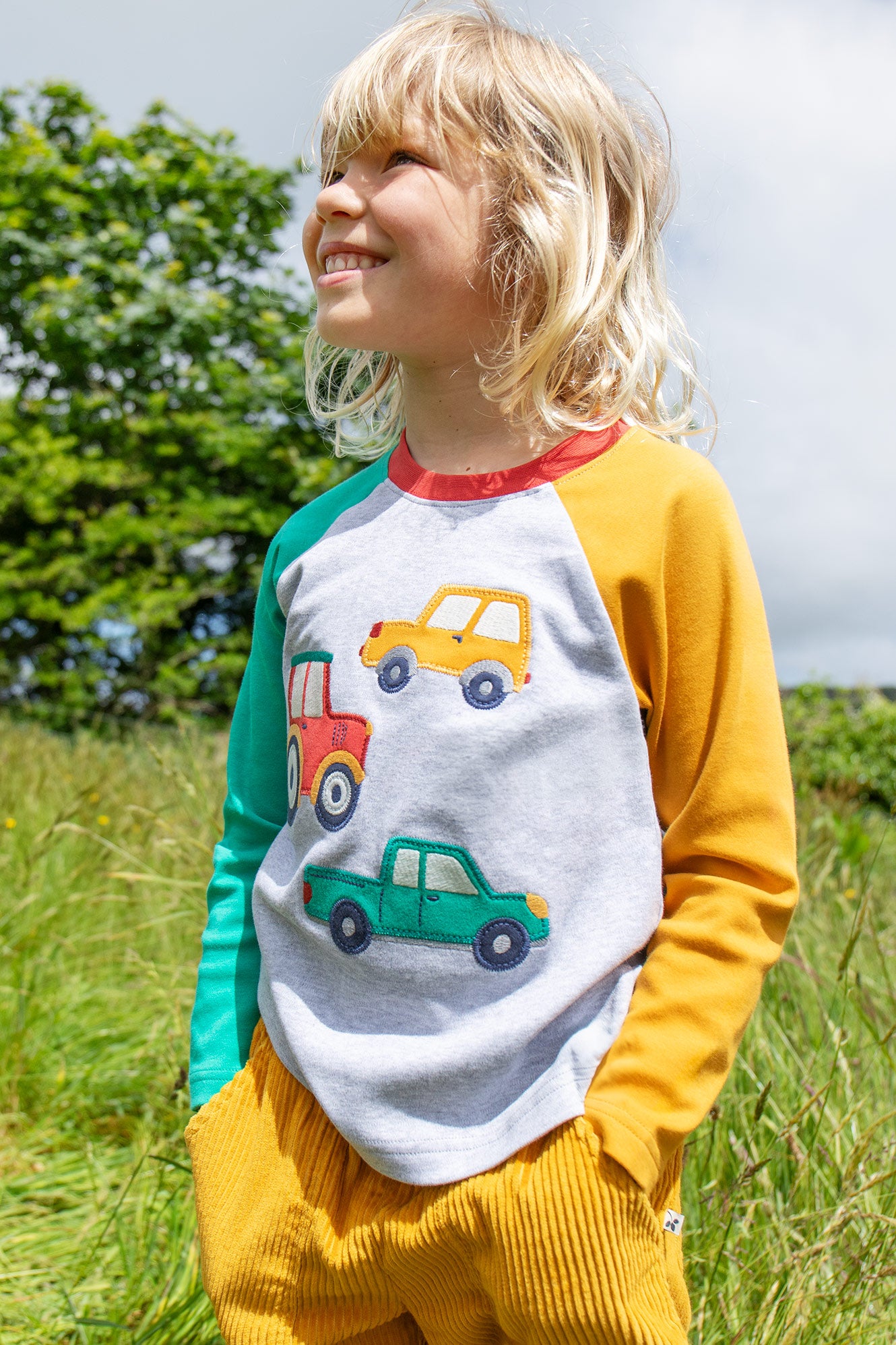 Alfie Top mit Traktor-Applikation von Frugi