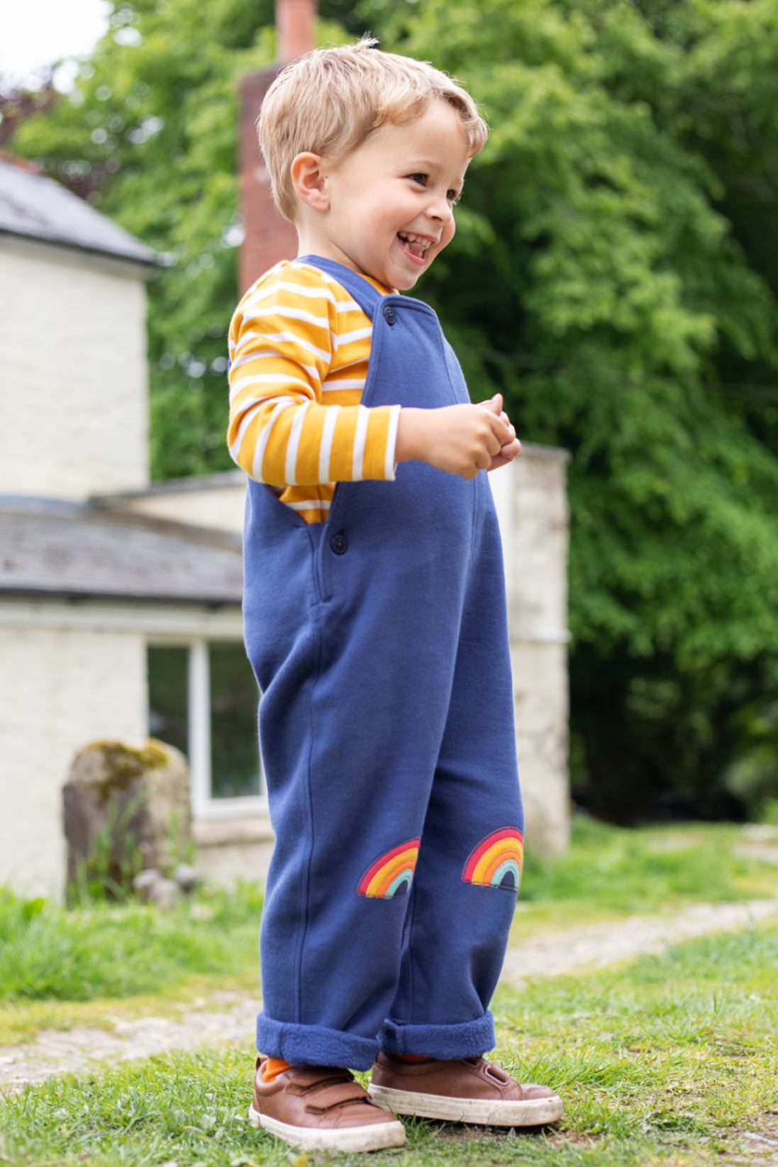 Frugi Rae Latzhose Navy Gelb – Ansicht 2