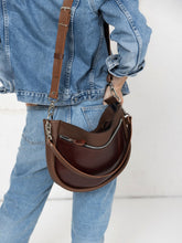 Lederhandtasche STELLA in Braun und Cognac – Ansicht 3
