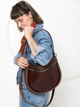 Lederhandtasche STELLA in Braun und Cognac – Ansicht 9